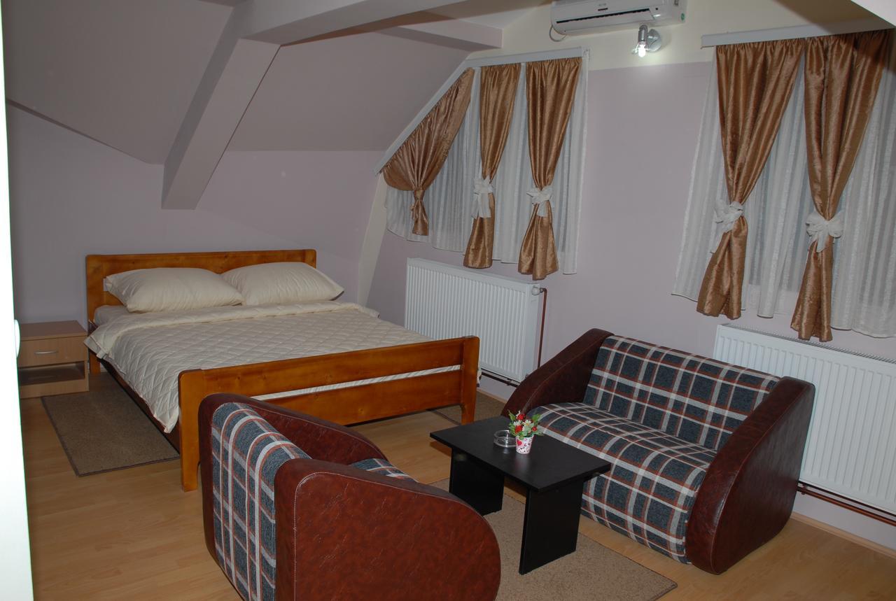 Zormaris-M Hotel Vranje Exterior foto