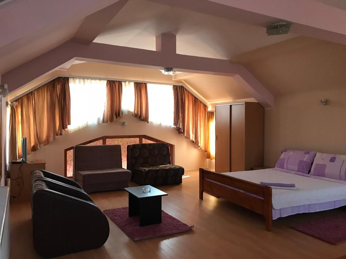 Zormaris-M Hotel Vranje Exterior foto